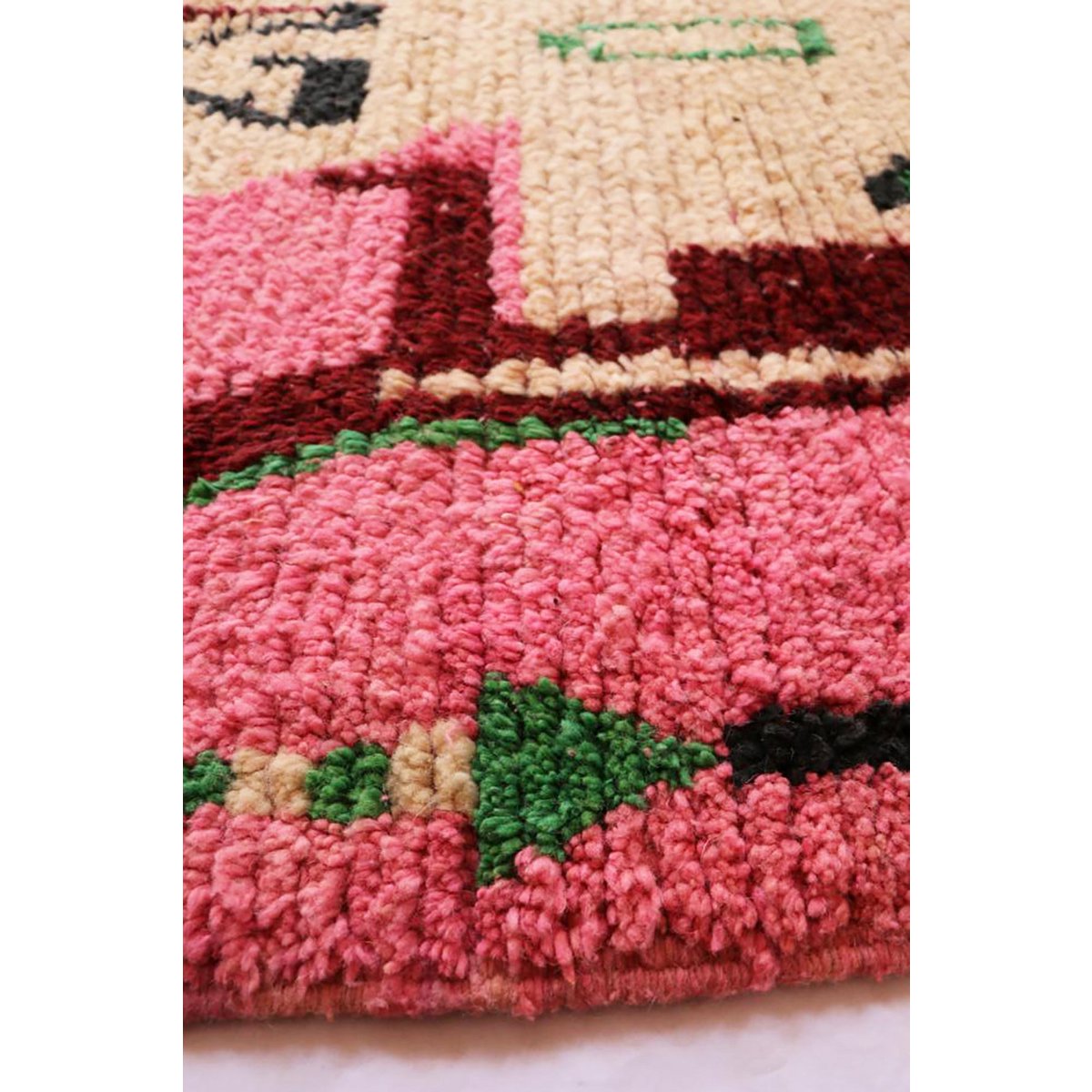 Moroccan Berber Wool Rug 209 x 289 cm - Pink