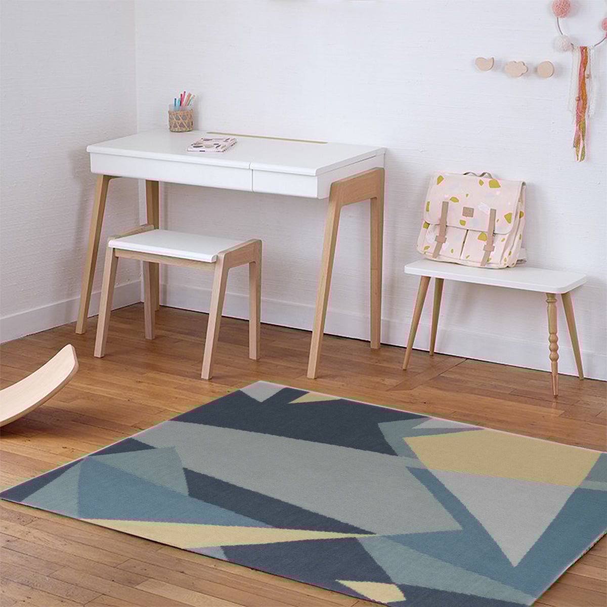 Graphic Wool Rug 110cm x 160cm - Blue