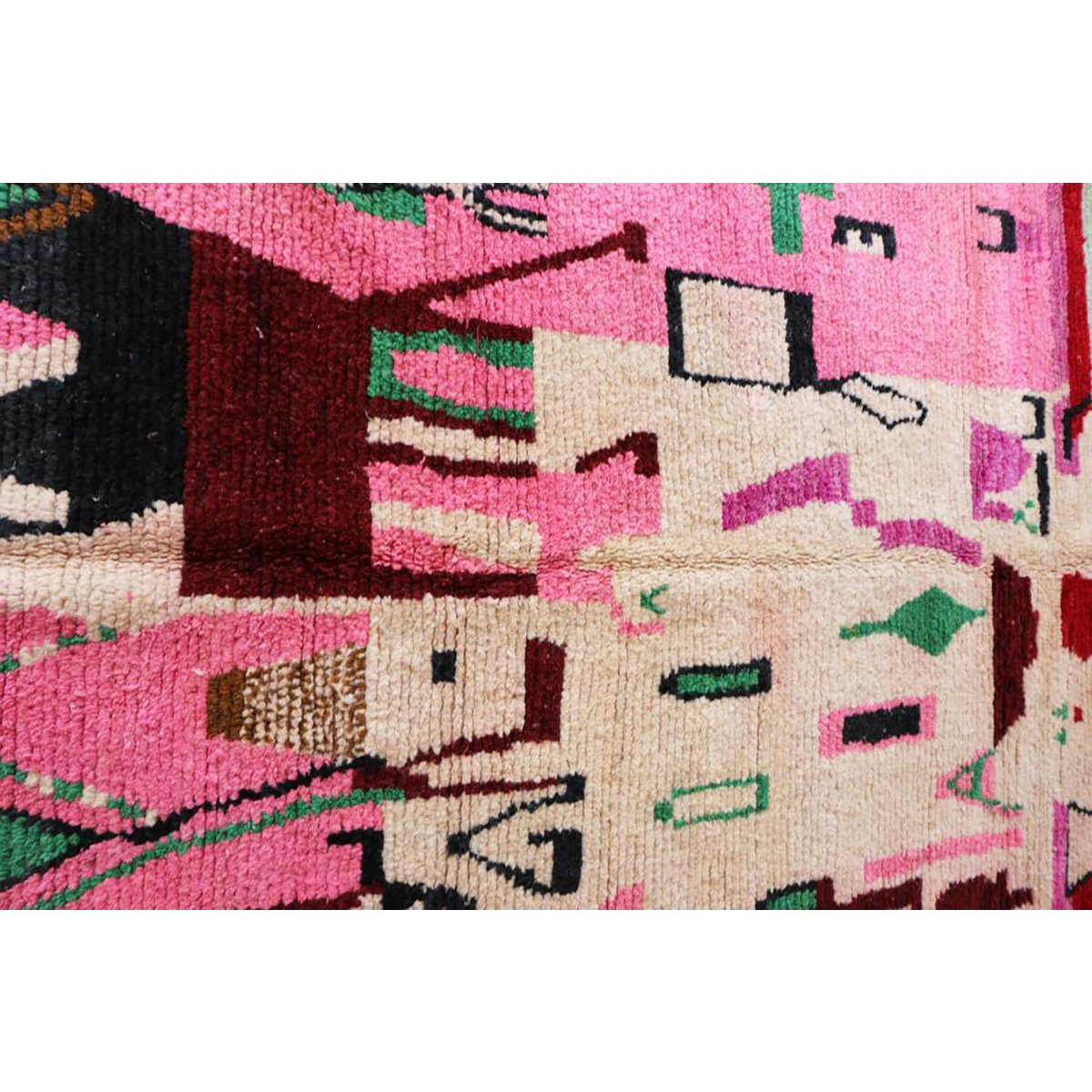 Moroccan Berber Wool Rug 209 x 289 cm - Pink