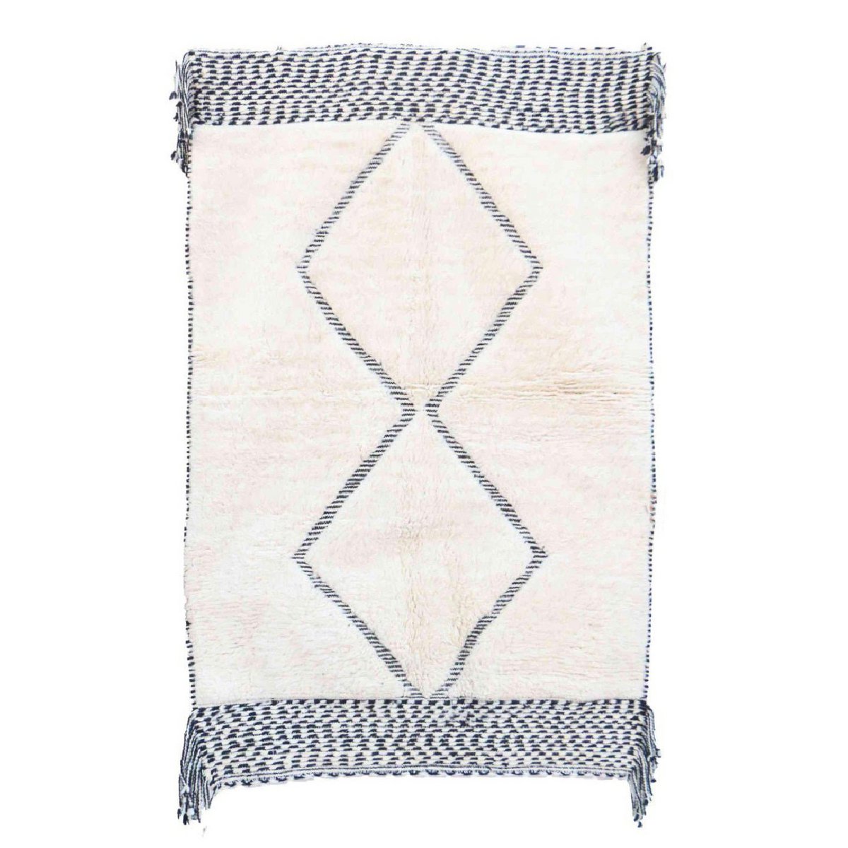Moroccan Berber Wool Rug 136 x 213 cm - Black Diamonds