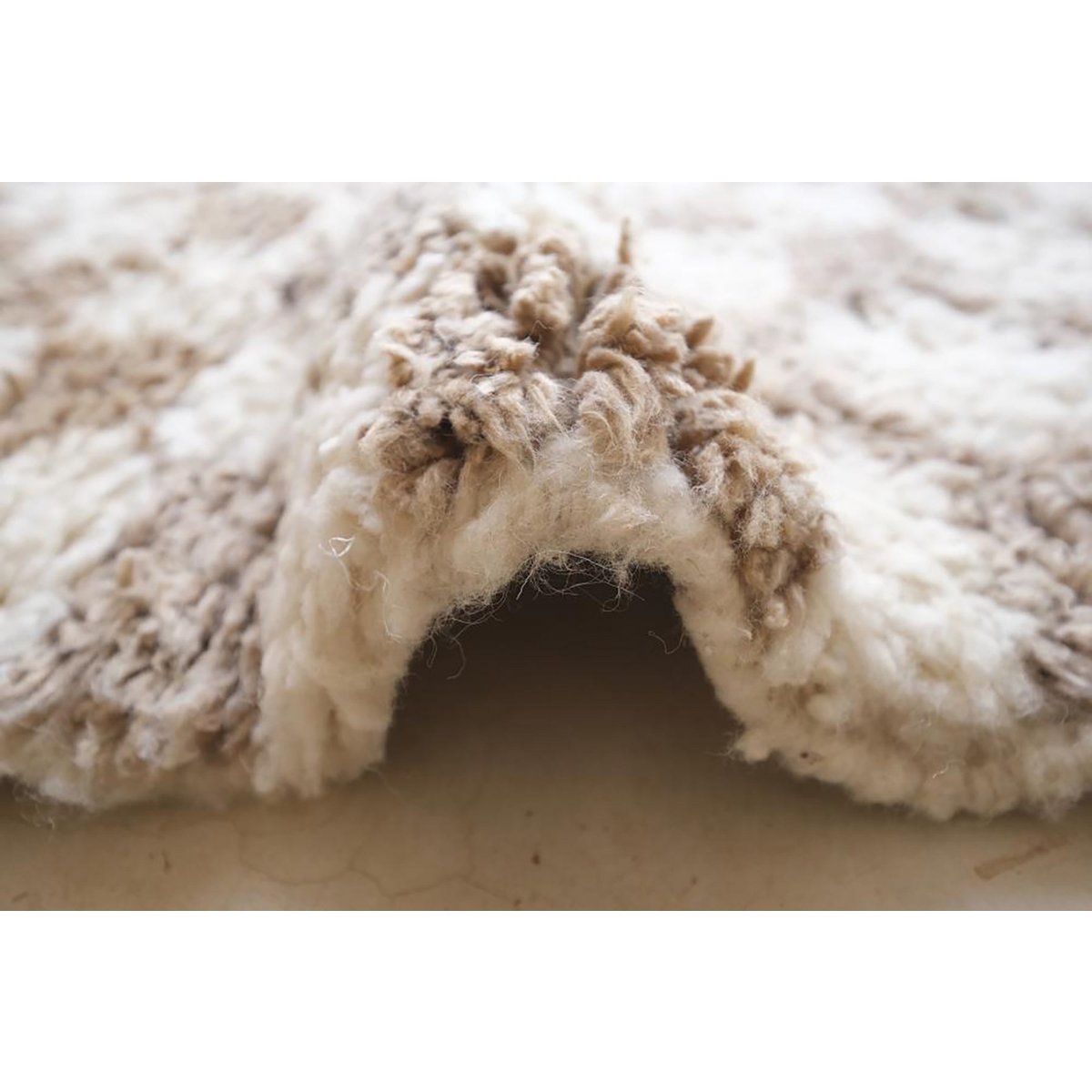 Checkered Berber Wool Rug 110 x 146 cm - Beige