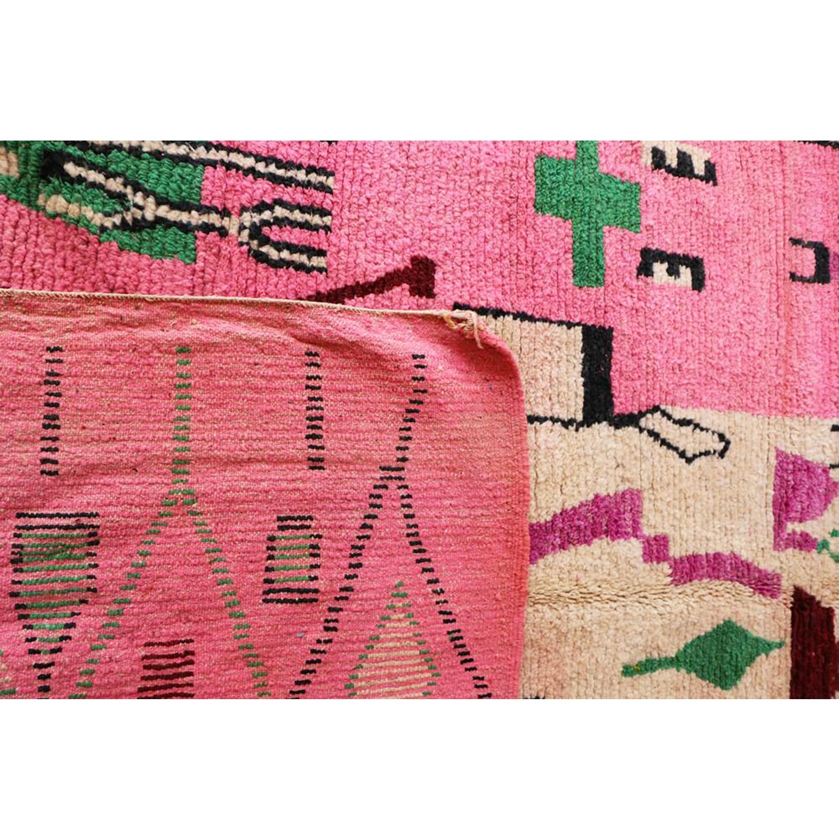 Moroccan Berber Wool Rug 209 x 289 cm - Pink