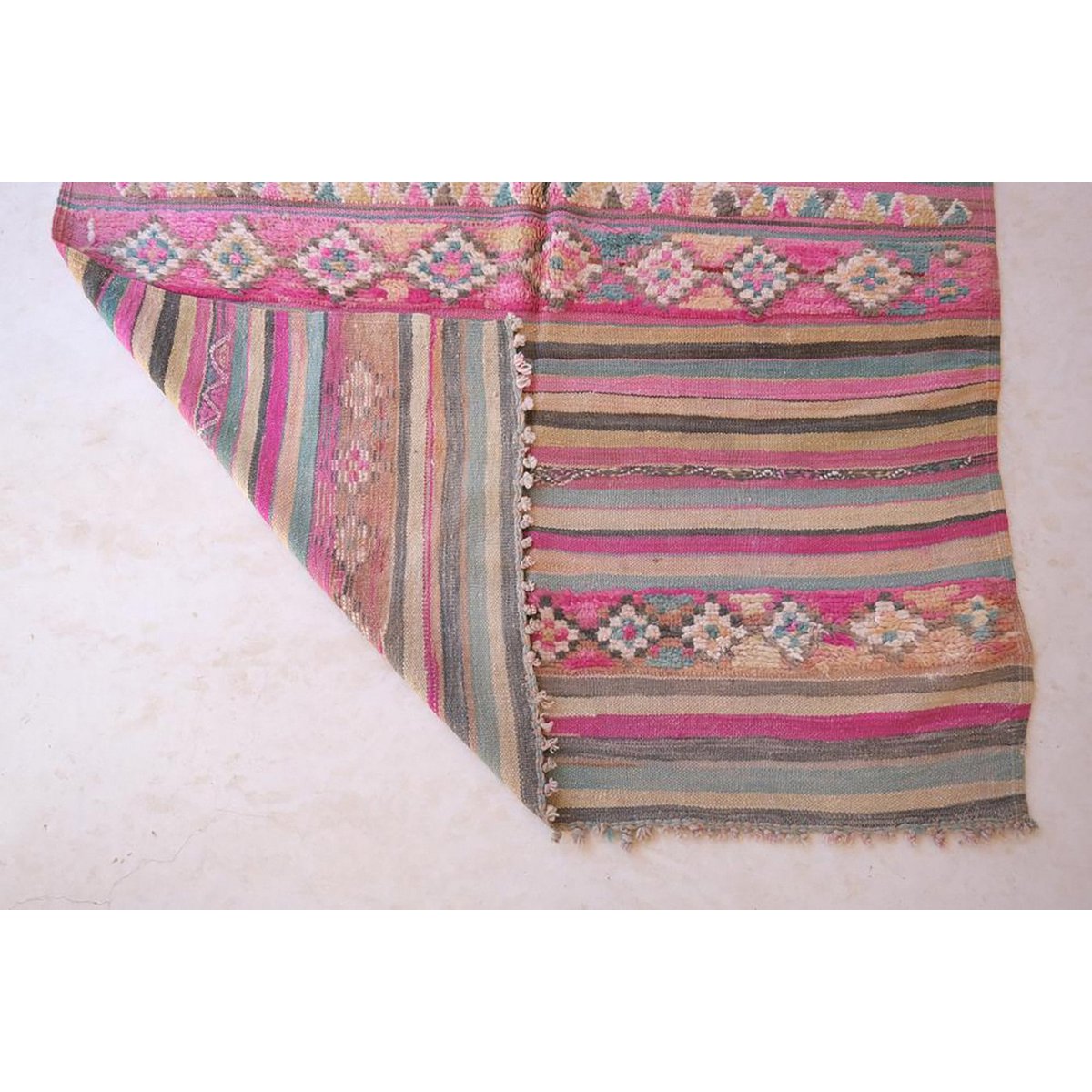 Moroccan Kilim Berber Wool Rug 155 x 363 cm - Pink